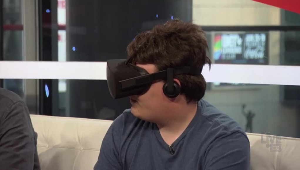plamer luckey wearing oculus rift
