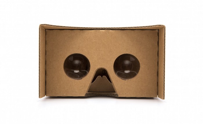google cardboard v2 io 2015 (4)