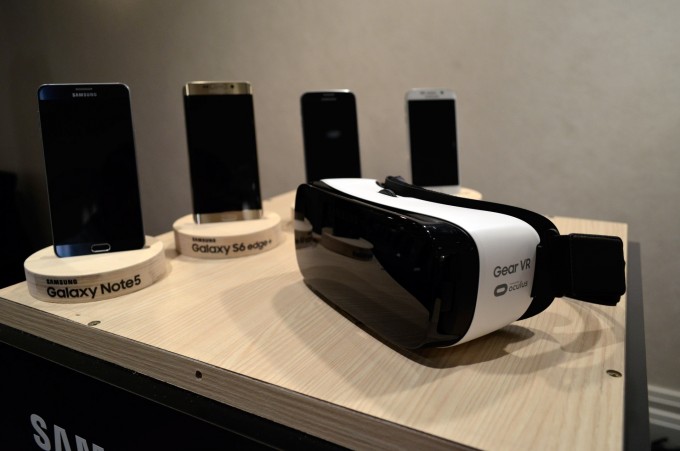 samsung gear vr consumer version (1)