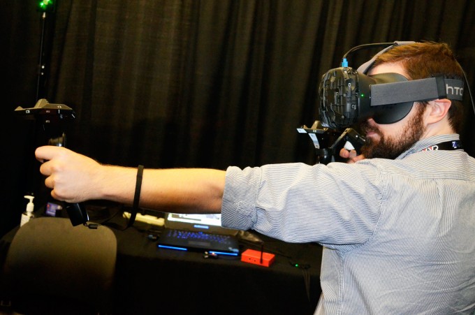 tactical-haptics-htc-vive-3