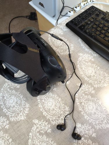 HTC-Vive-earphones (5)