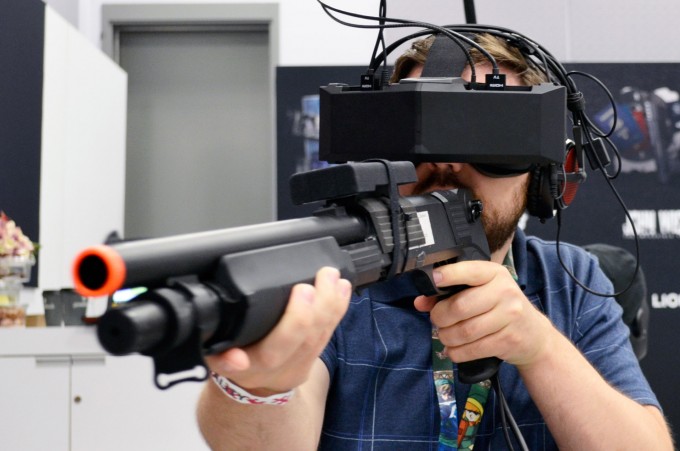 starvr headset e3 2016 starbreeze (7)