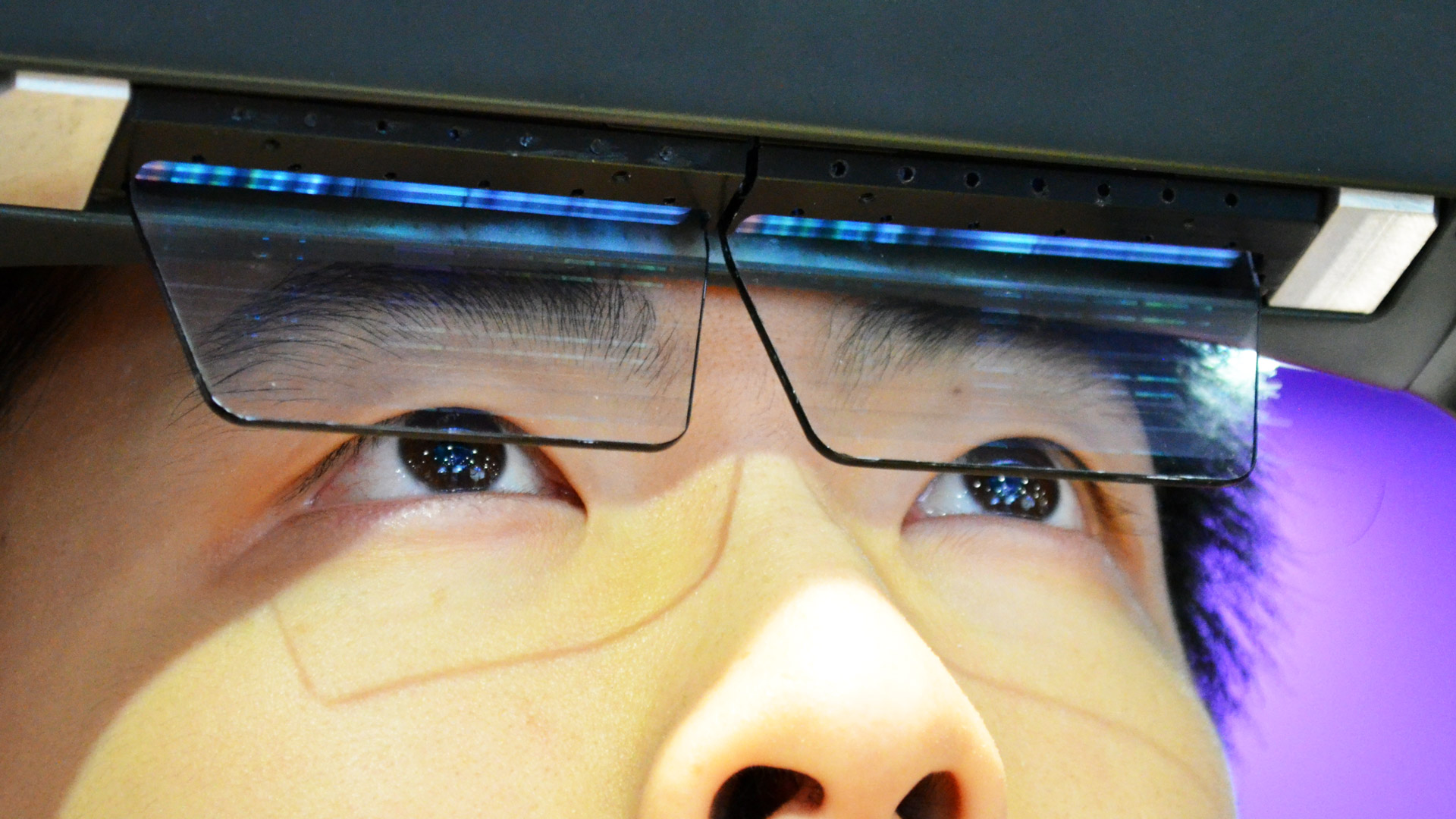 Страшные виртуальные очки реальности. Очки с проекцией. Очки дополненной реальности. Очки с проекционным экраном. Ar очки с дополненной реальностью.