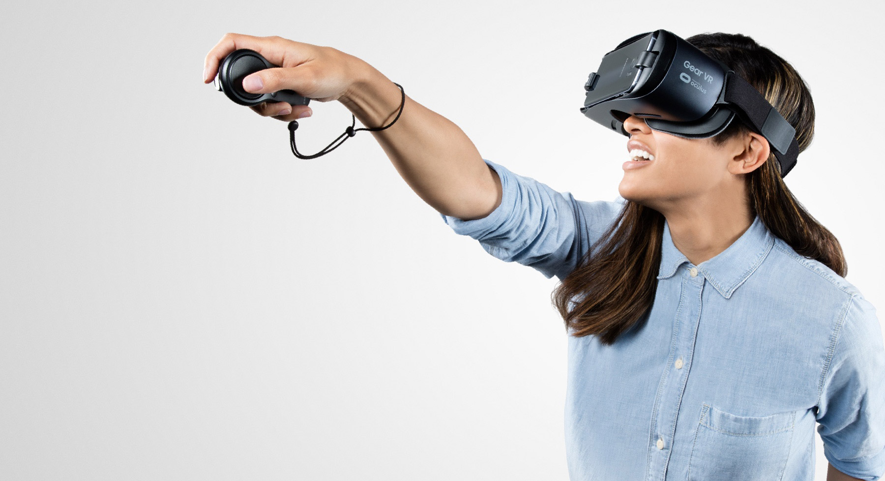 Samsung: New Gear and Controller Launching April for $129 – Road to VR