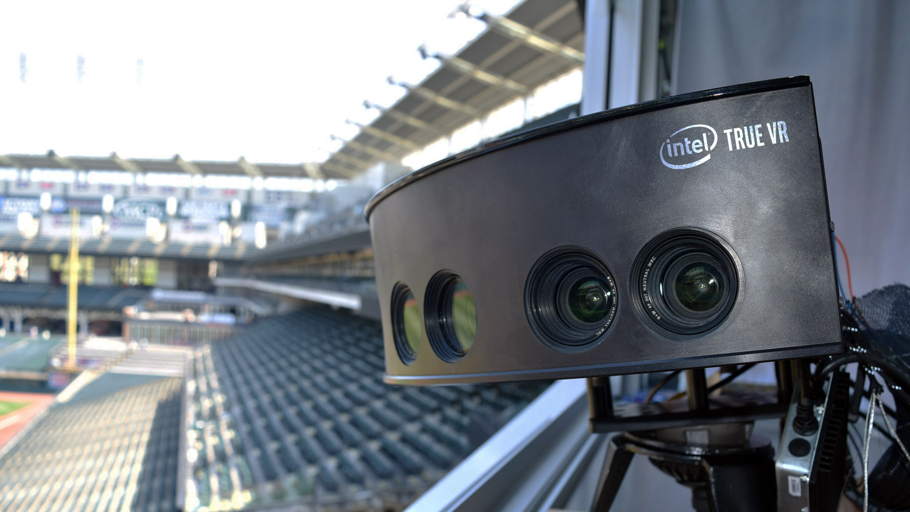 Intel and Major League Baseball Partner to Bring Free Weekly Games Streamed in VR