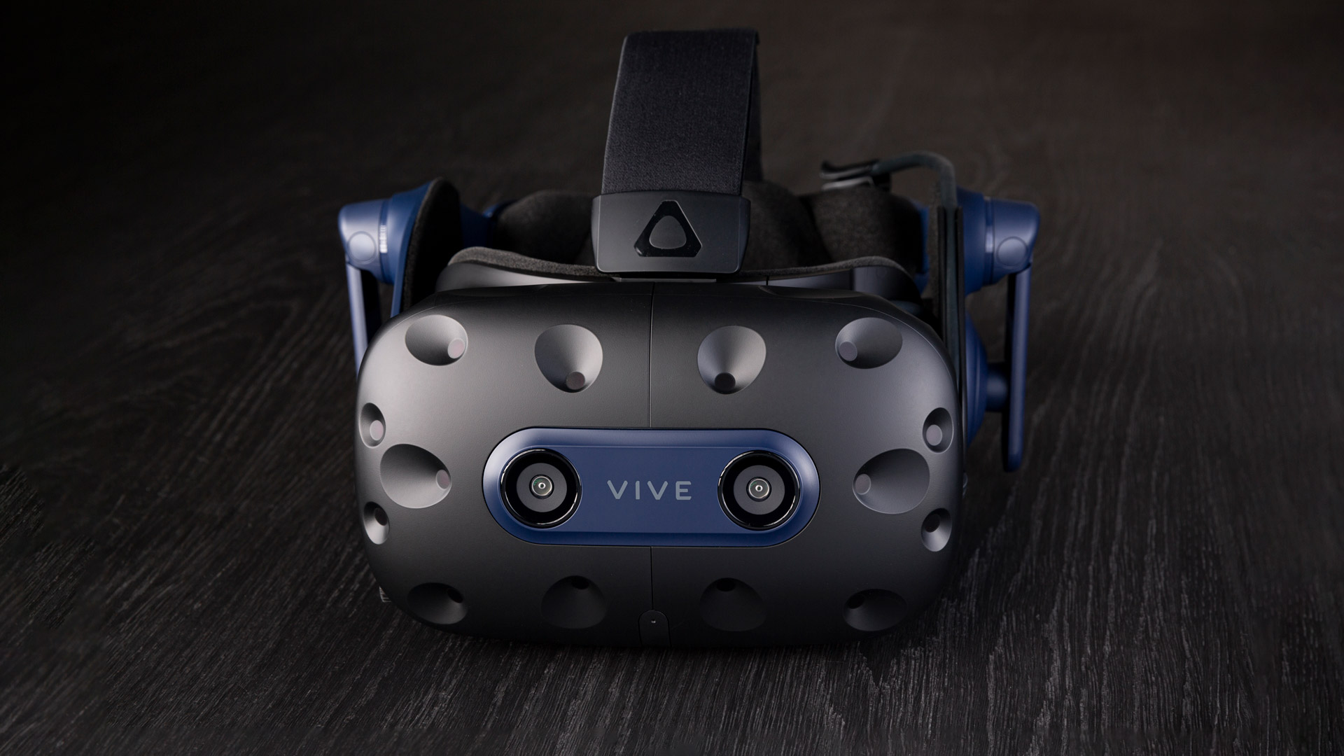 Vive Pro 2 With Index Controllers Is $100 Less Than HTC's Full Kit