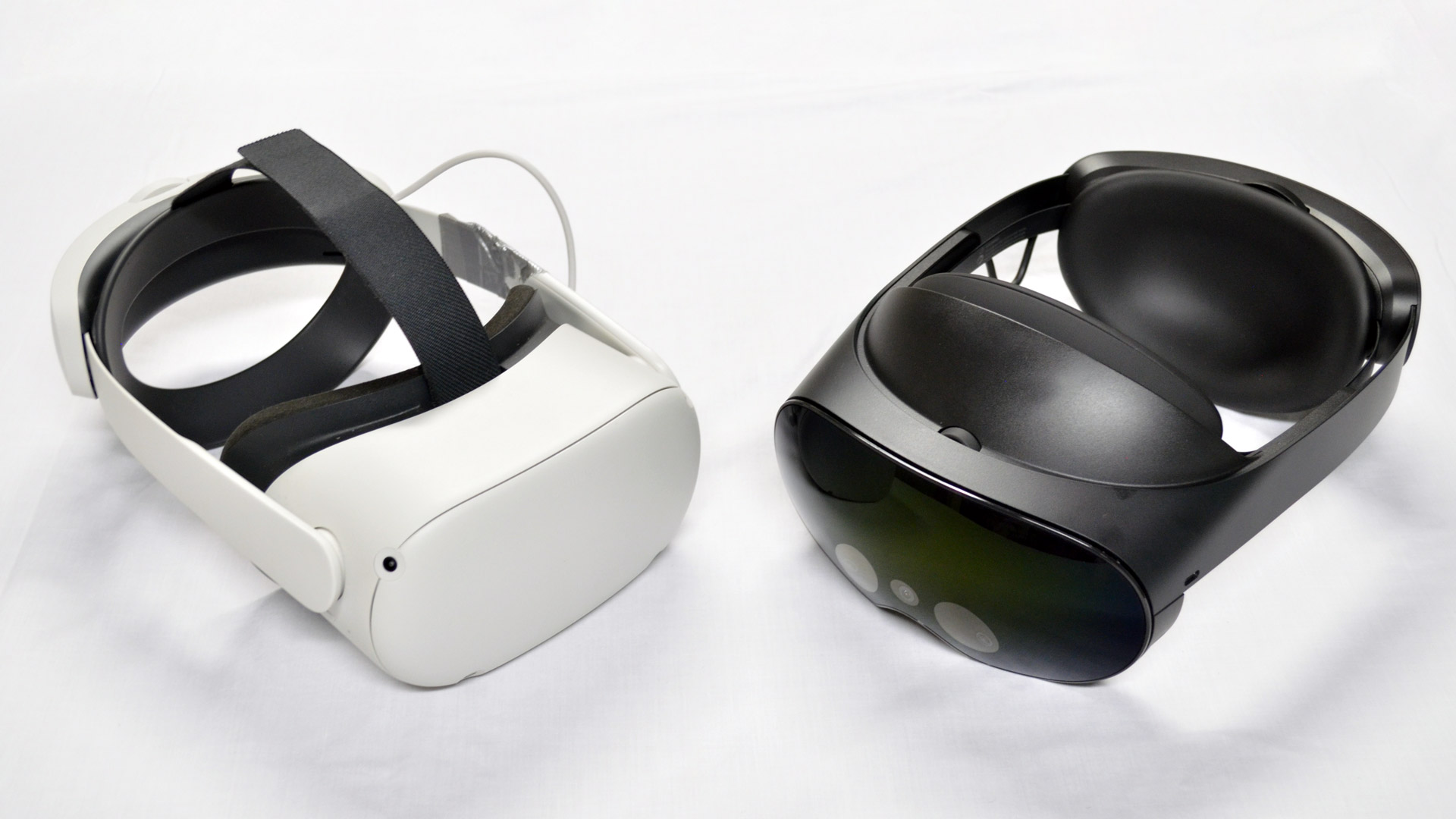 Oculus quest saturn deals