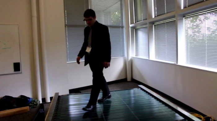 infinadeck omnidirectionl vr treadmill