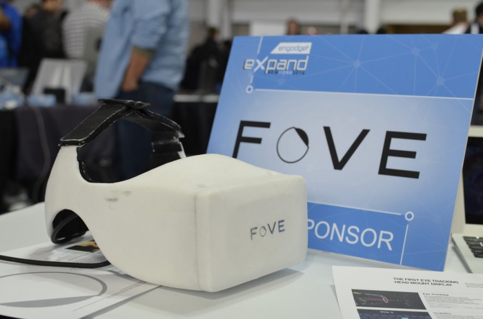 fove eye tracking hmd (4)